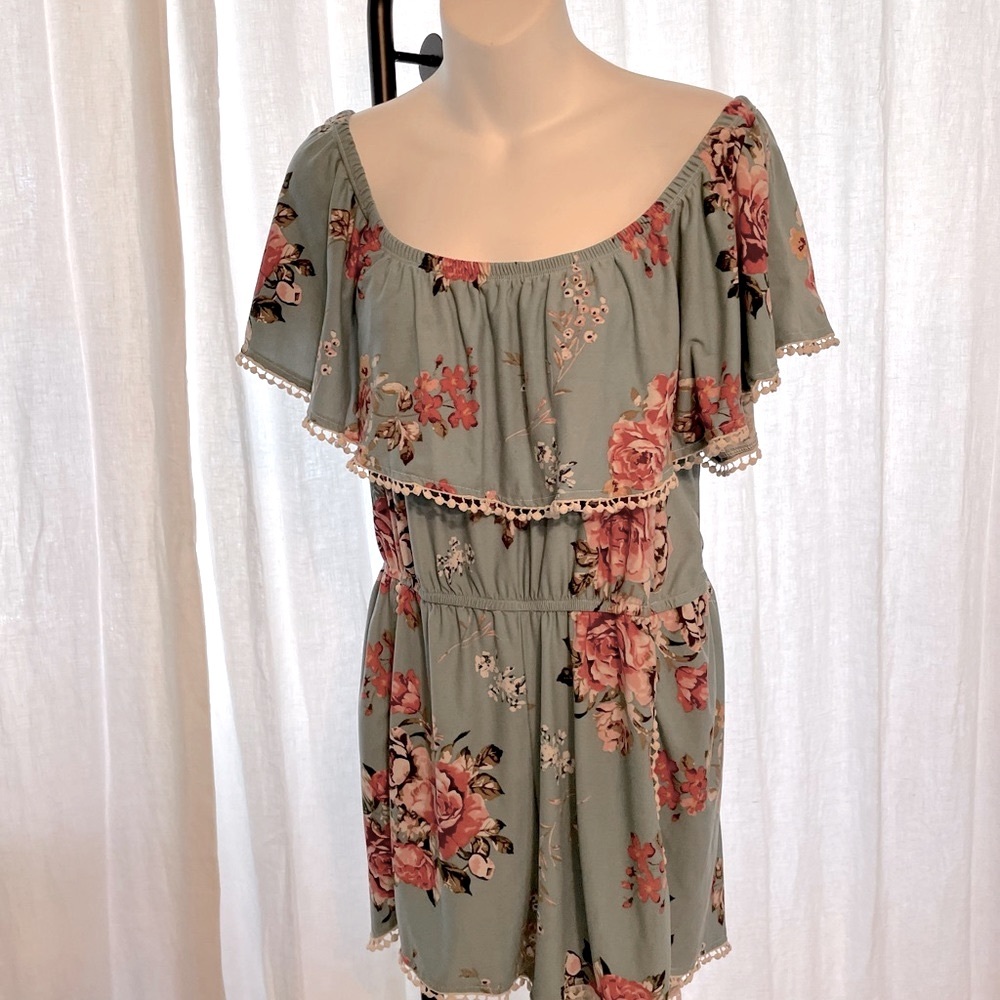 Floral Off-Shoulder Romper in Sage Green